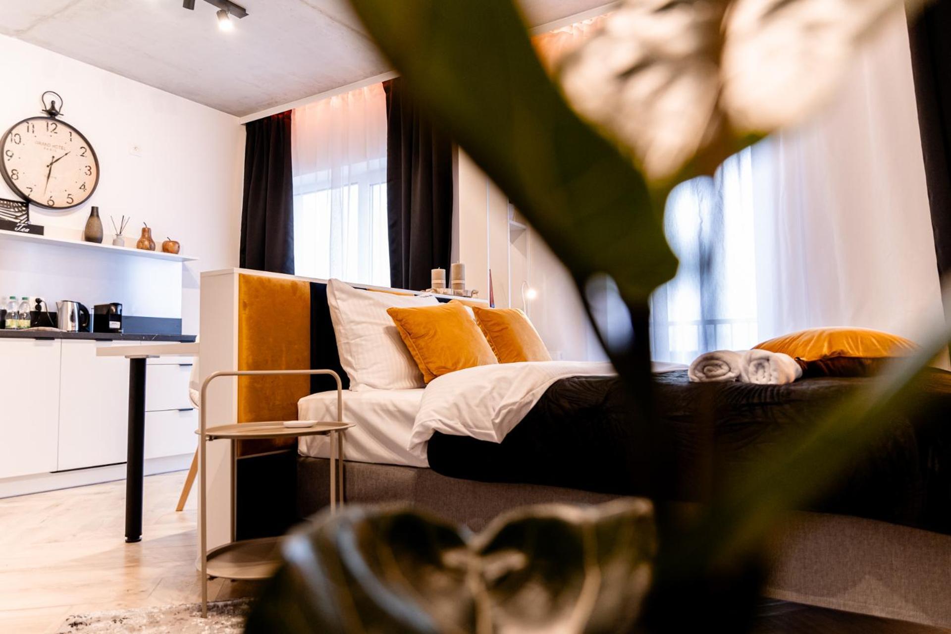 Hop & Lulu Delux Apartments Goleniów Esterno foto